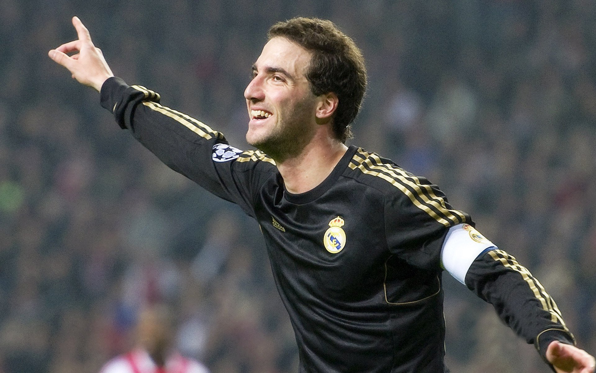 《战队文化传承：团队精神塑造冠军风范》，战队文化是什么